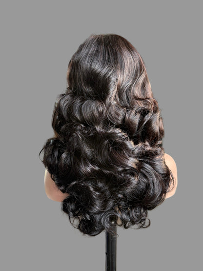 Black Lace Front Wig – 24" Body Wave(LS404)