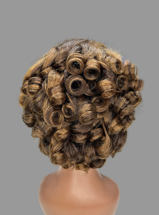 Highlighted Short Lace Front Wig – Curly(LS019)