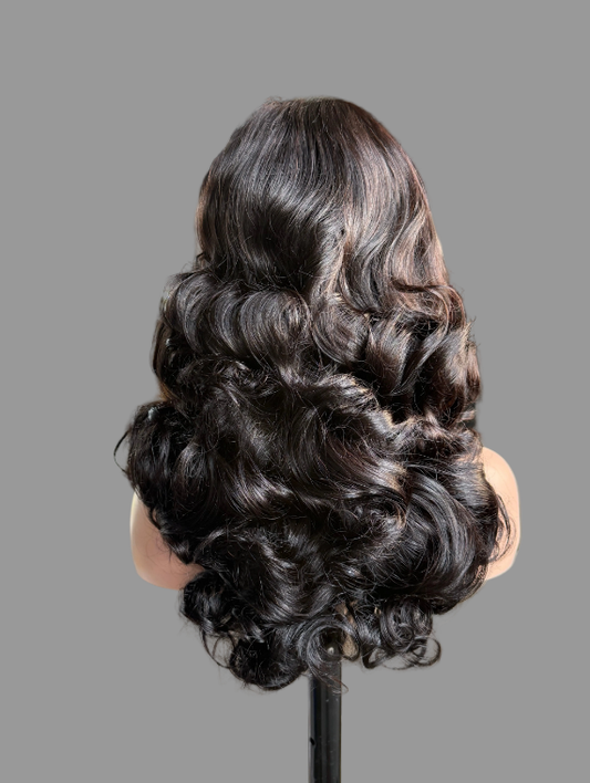 Black Lace Front Wig – 24" Body Wave(LS404)